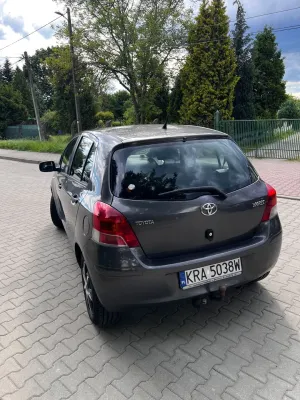 Toyota Yaris II 2009