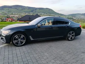 BMW 7 Series G11/12 740d xDrive 2016