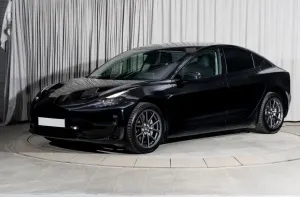 Tesla Model 3 Langstreckenbatterie Allradantrieb Dual Motor 2021