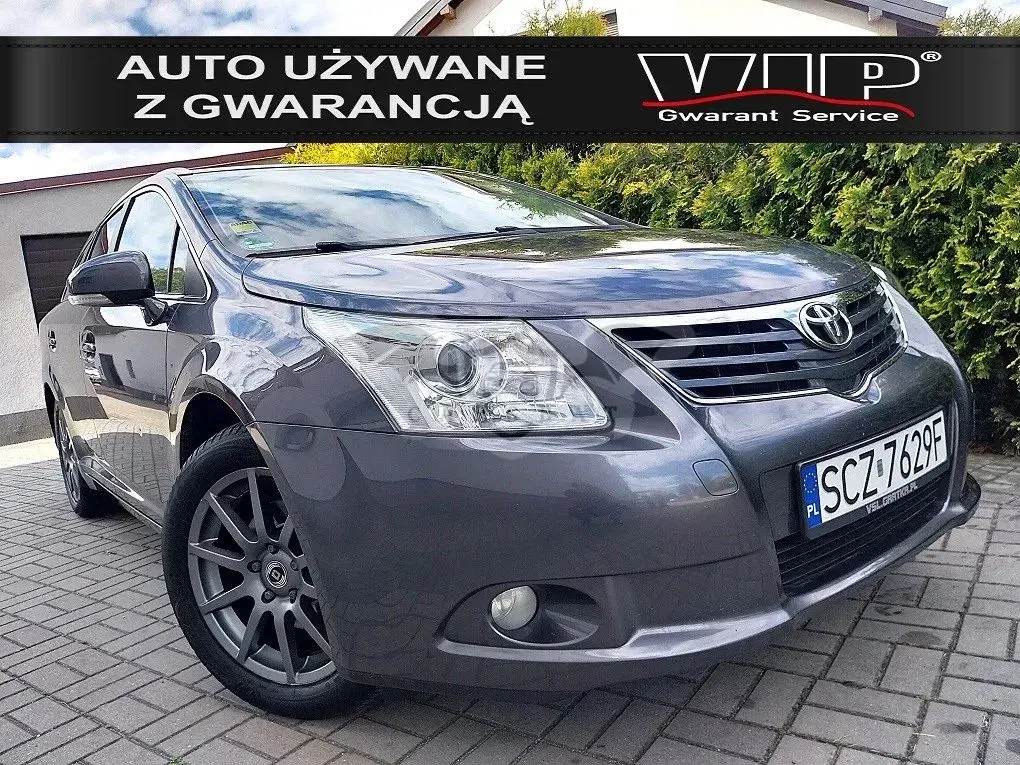 Toyota Avensis III 2.0 Executive 2010