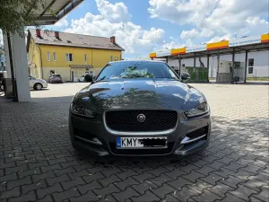 Jaguar XE 2.0 D Portfolio 2017