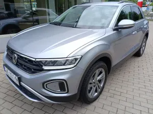 Volkswagen T-ROC I 1.5 TSI Life Plus DSG 2025