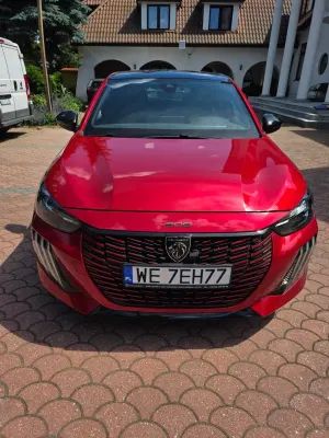 Peugeot 208 II 1.2 mHEV GT Exclusive 2024