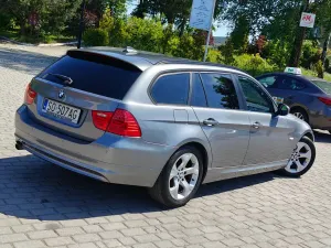 BMW 3 Series E90/E91/E92/E93 318d Edition Exclusive 2010