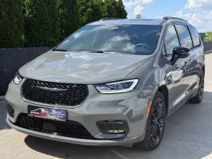 Chrysler Pacifica 2023