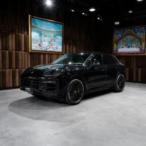 Porsche Cayenne III GTS 2024