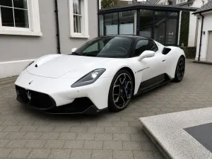 Maserati MC20 Standard 2023