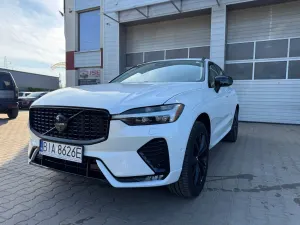 Volvo XC60 II B5 B AWD Plus Dark 2023