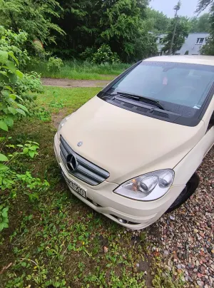 Mercedes-Benz B W245 2011