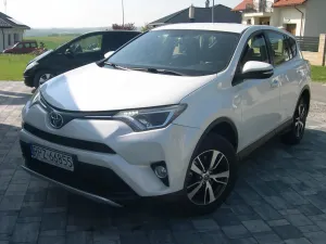 Toyota Rav4 IV 2.0 D-4D 4x2 Start-Stop 2016
