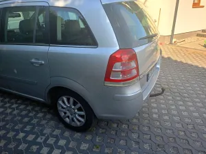 Opel Zafira B 1.9 CDTI Cosmo 2008