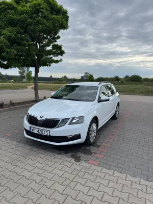 Skoda Octavia III 1.6 TDI DSG Clever 2018