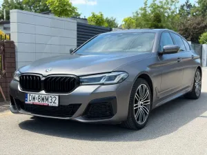 BMW 5 Series G30/G31 520d xDrive MHEV M Sport sport 2022