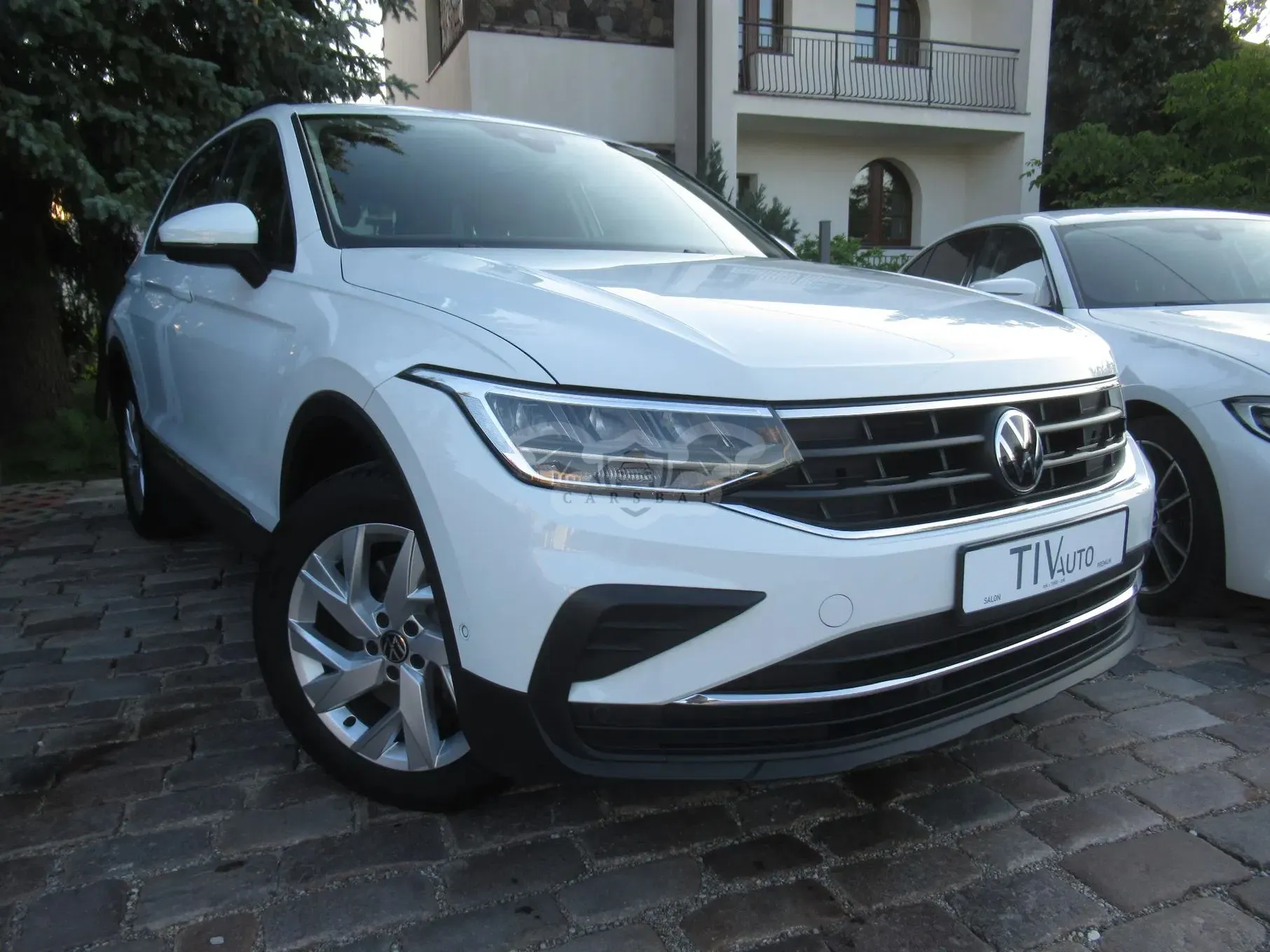 Volkswagen Tiguan II 2.0 TSI 4Mot Life DSG 2022