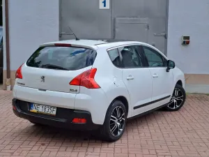 Peugeot 3008 I 2.0 HDi Premium+ 2010
