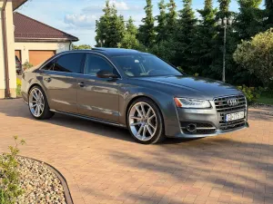 Audi A8 D4 4.0 TFSI cylinder on demand quattro tiptronic Lang 2015