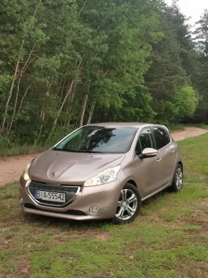 Peugeot 208 I 2013