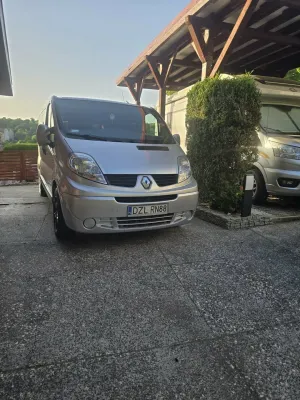 Renault Trafic II Passenger Pack Clim 2011
