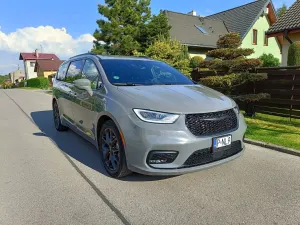 Chrysler Pacifica 2022