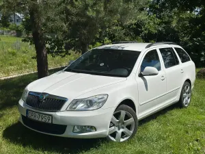 Skoda Octavia II 2.0 TDI Ambiente 2011