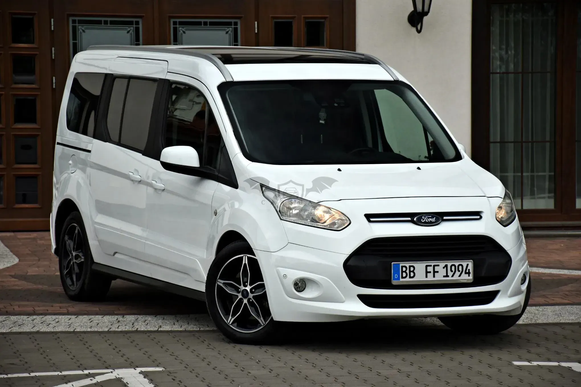 Ford Tourneo Connect II Gr 1.5 TDCi Titanium PowerShift 2017