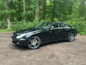 Mercedes-Benz CLS C219 500 2005