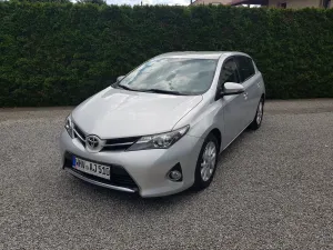 Toyota Auris II 2013