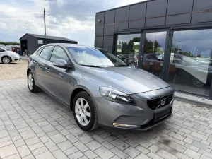 Volvo V40 II D2 R-Design Momentum 2015