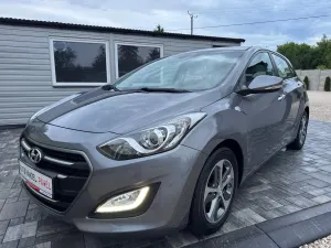 Hyundai i30 II blue 1.6 GDI YES Gold 2015