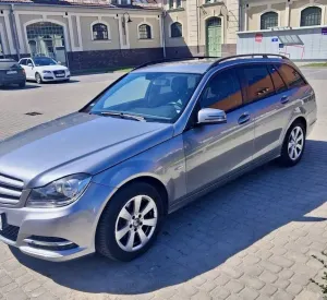 Mercedes-Benz C W204 200 CDI BlueEff Classic 2011