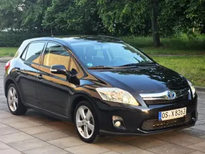 Toyota Auris I 2011