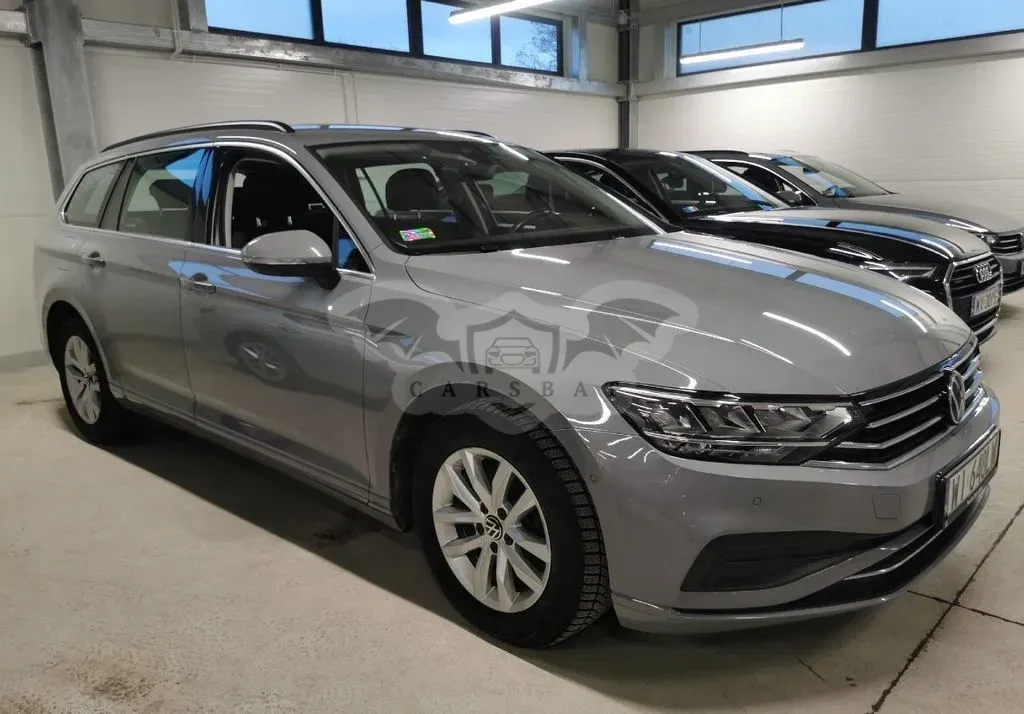 Volkswagen Passat B8 2.0 TDI EVO Business 2022