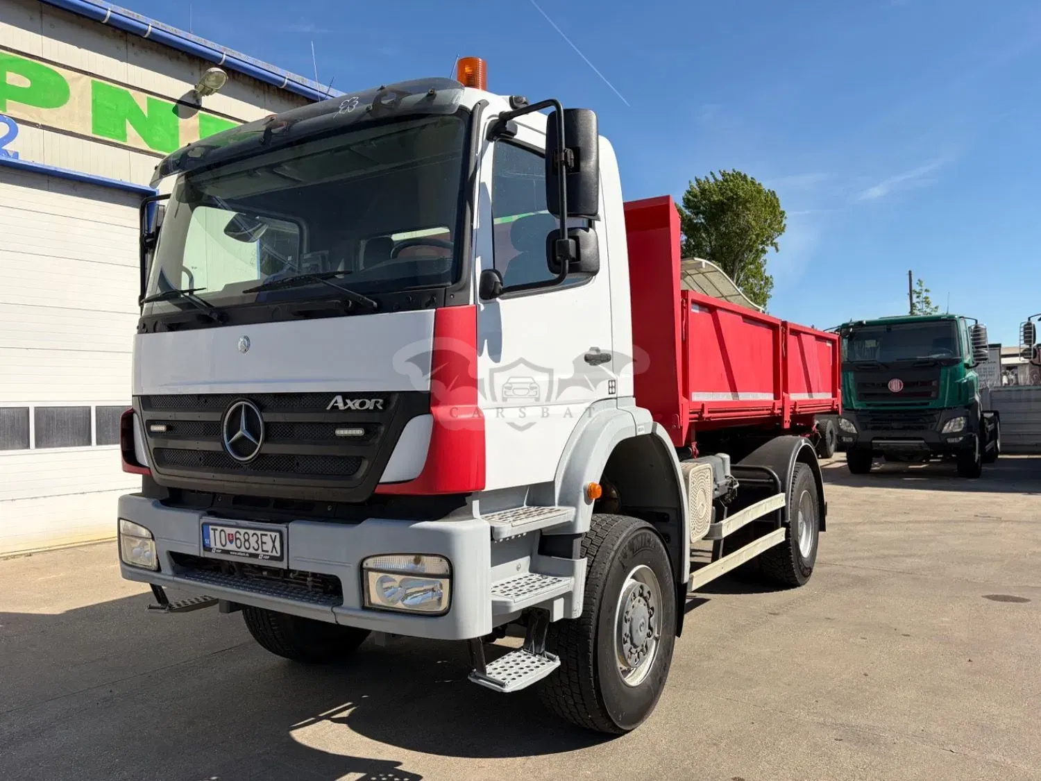 Mercedes-Benz Axor 1900