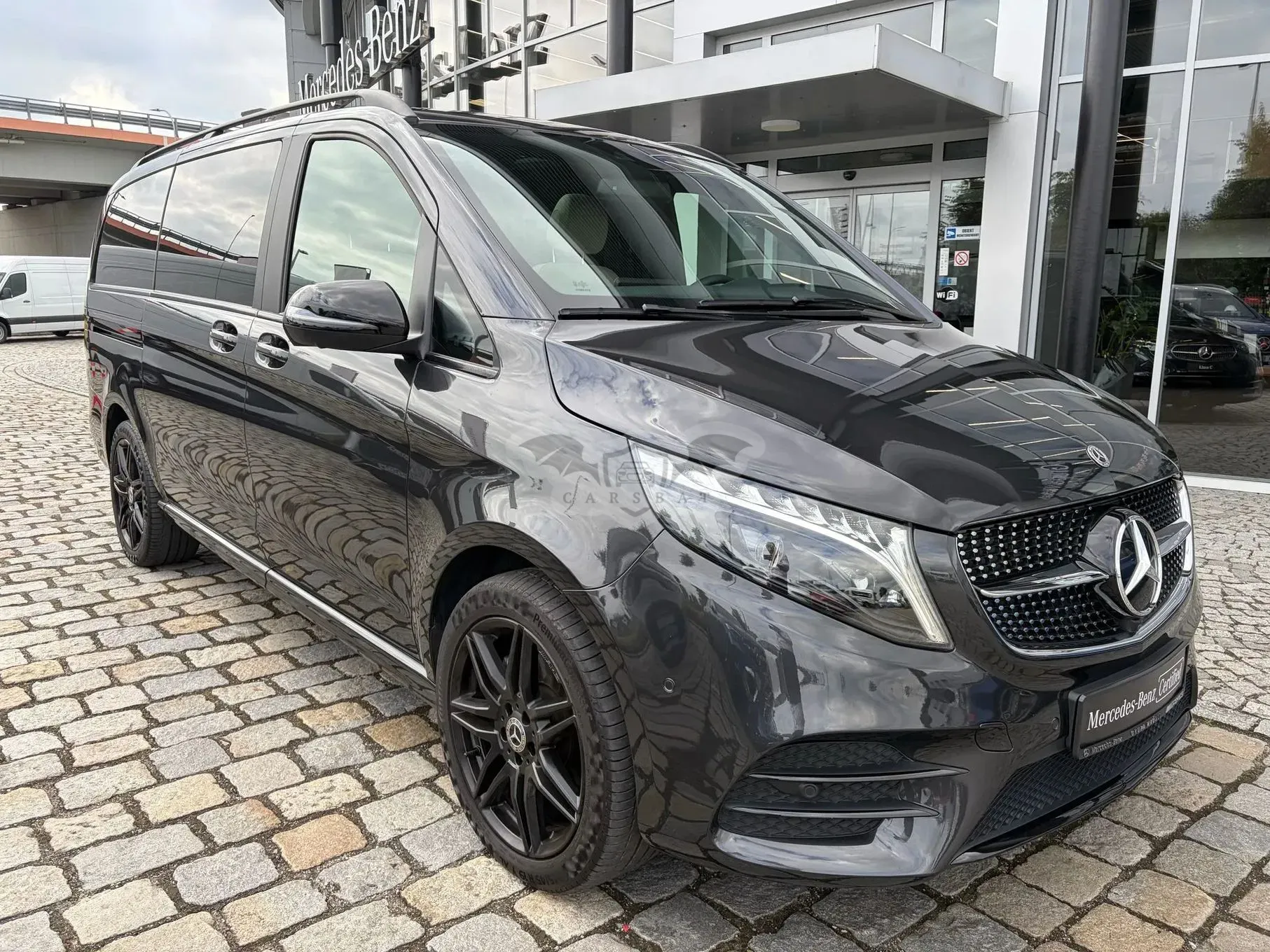 Mercedes-Benz V II 300 d 4-Matic 9G-Tronic Exclusive (d³ugi) 2024