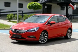 Opel Astra K 1.6 D Start/Stop Dynamic 2015