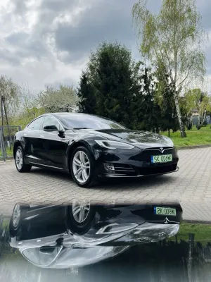 Tesla Model S Standard 2016
