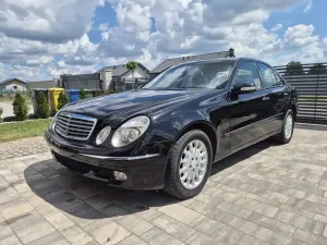 Mercedes-Benz E W211 2003