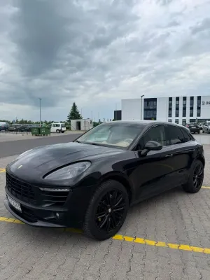 Porsche Macan I GTS 2015