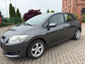 Toyota Auris I 1.6 VVT-i Terra Start 2007