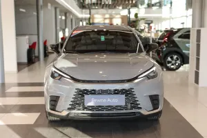 Lexus LBX 1.5 Hybrid Elegant 2025