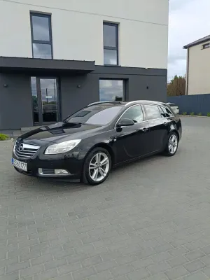 Opel Insignia A 1.6 T Cosmo 2011