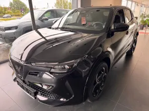 Alfa Romeo Junior 1.2 mHEV Ti eDCT 2026