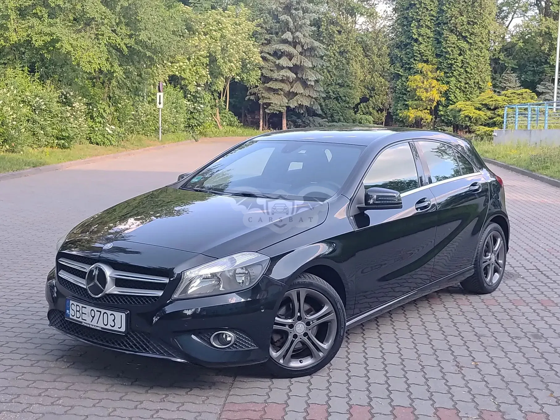 Mercedes-Benz A W176 180 Urban 2012