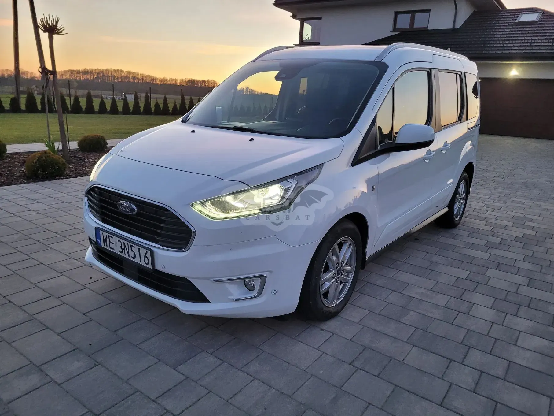 Ford Tourneo Connect II 1.5 EcoBlue Titanium 2021