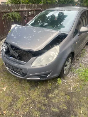 Opel Corsa D 1.3 CDTI DPF Color Edition 2010