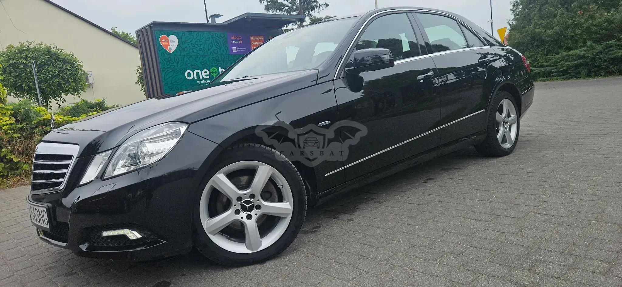 Mercedes-Benz E W212/W207 200 CGI BlueEFFICIENCY 7G-TRONIC Avantgarde 2009
