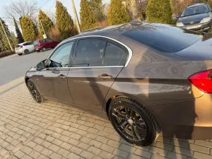 BMW 3 Series F30/F31 318d Luxury Line 2012