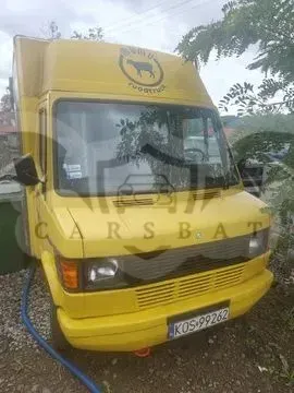 Mercedes-Benz T1 1995