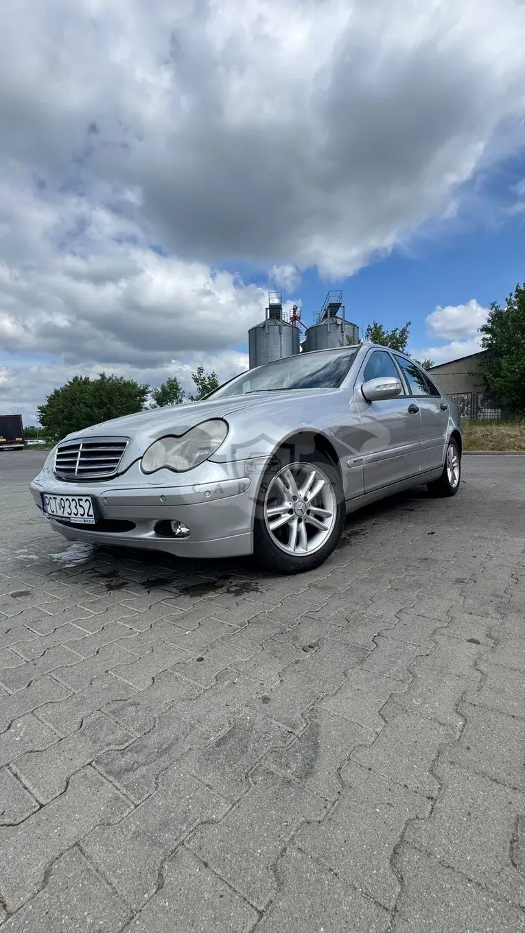 Mercedes-Benz C W203 2003