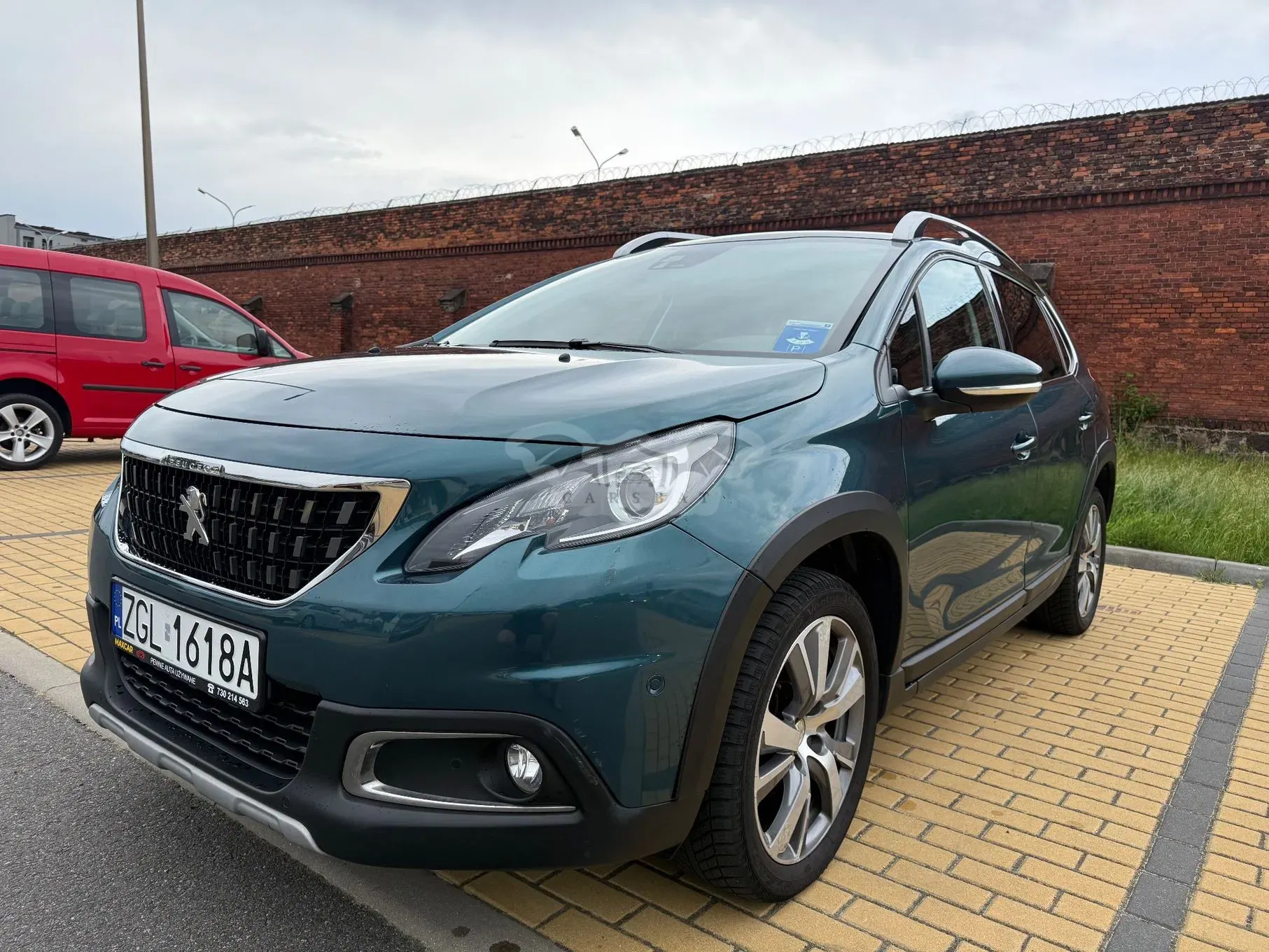 Peugeot 2008 I BlueHDi FAP 120 STOP & START Allure 2017